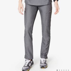 FIGS Yola Scrub Pants in Graphite, Small